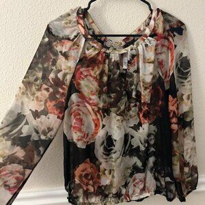 Jennifer Lopez Women’s Long Sleeve Sheer Blouse. Size Medium.